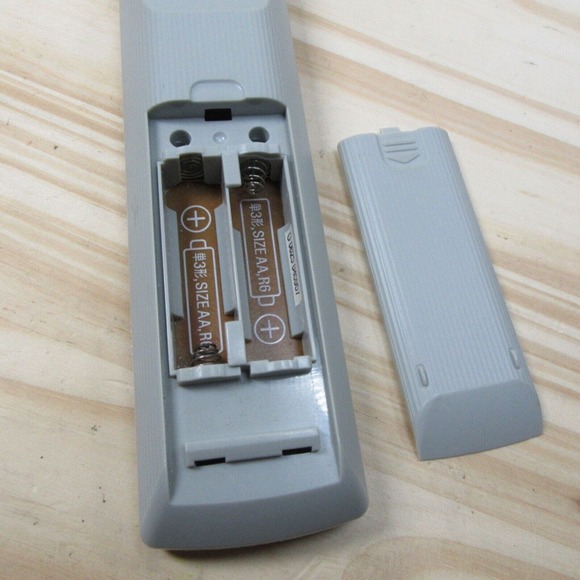 OEM Sony RM-YD010 Remote Control KDF-50X30 KDL-52XBR2 KDS-55AL120 KDS-60A2000 - Picture 7 of 7